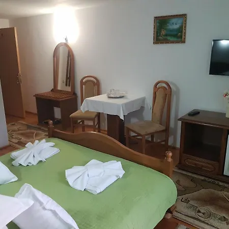 Grandemi Belvedere Bucovina Gasthof *